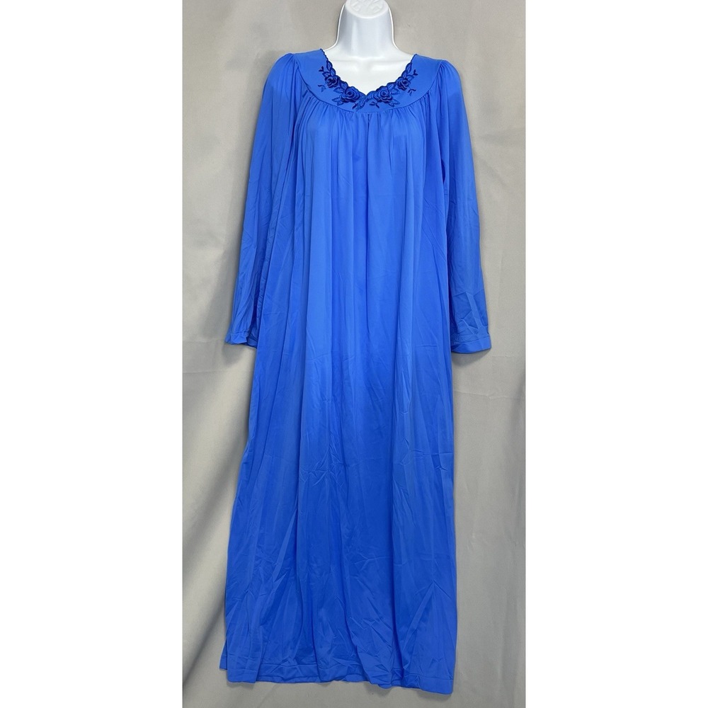 Shadowline Nightgown Women's Nylon Long Sleeved Sleepwear Long Gown Small New